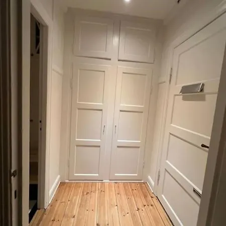 Hyggelig 1-vaerelses Lejlighed Apartament